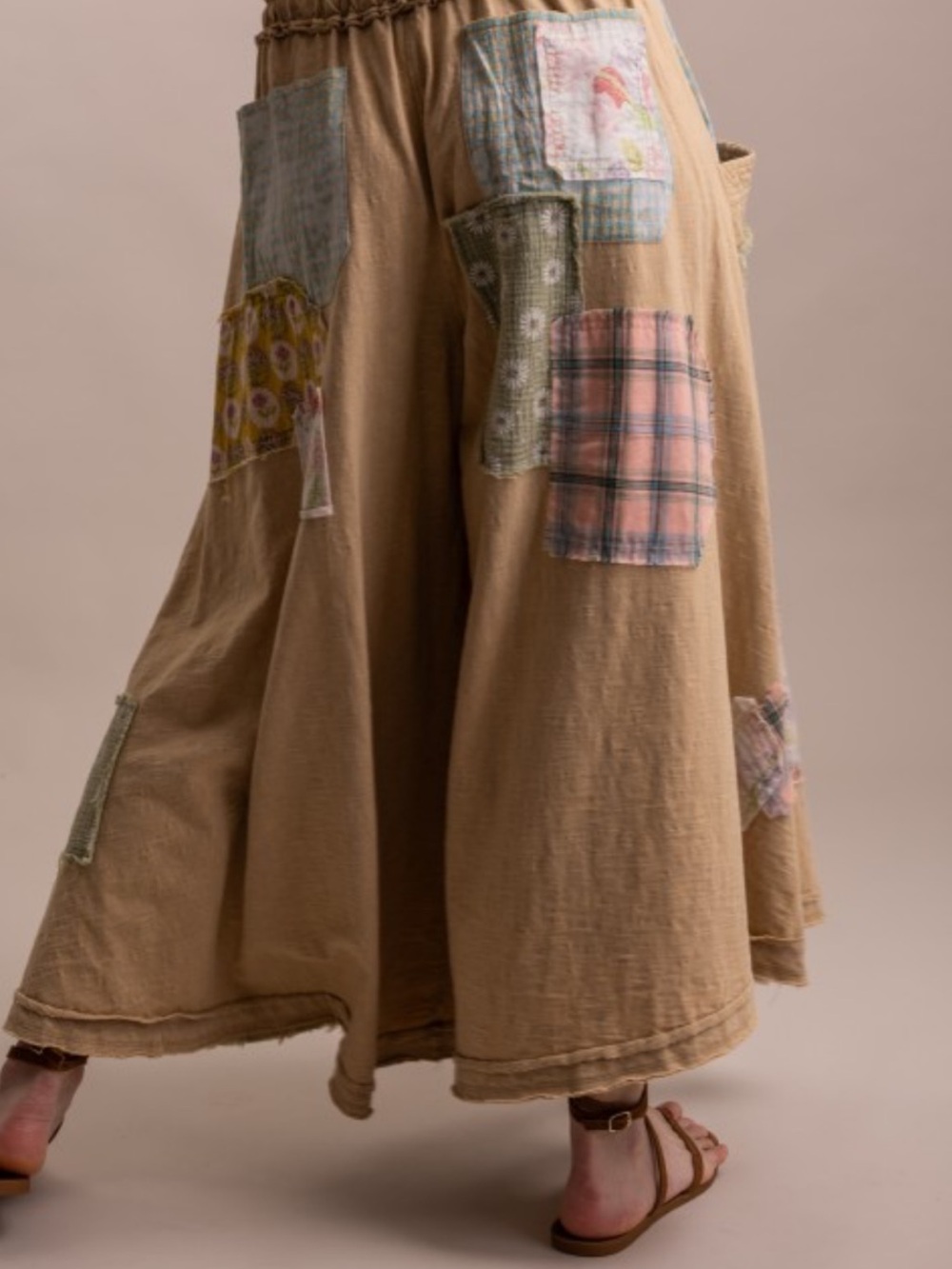 Bluevelvet Boho Patchwork Wide-Leg Pants - Beige with Pastel Patches - Picture 3 of 8